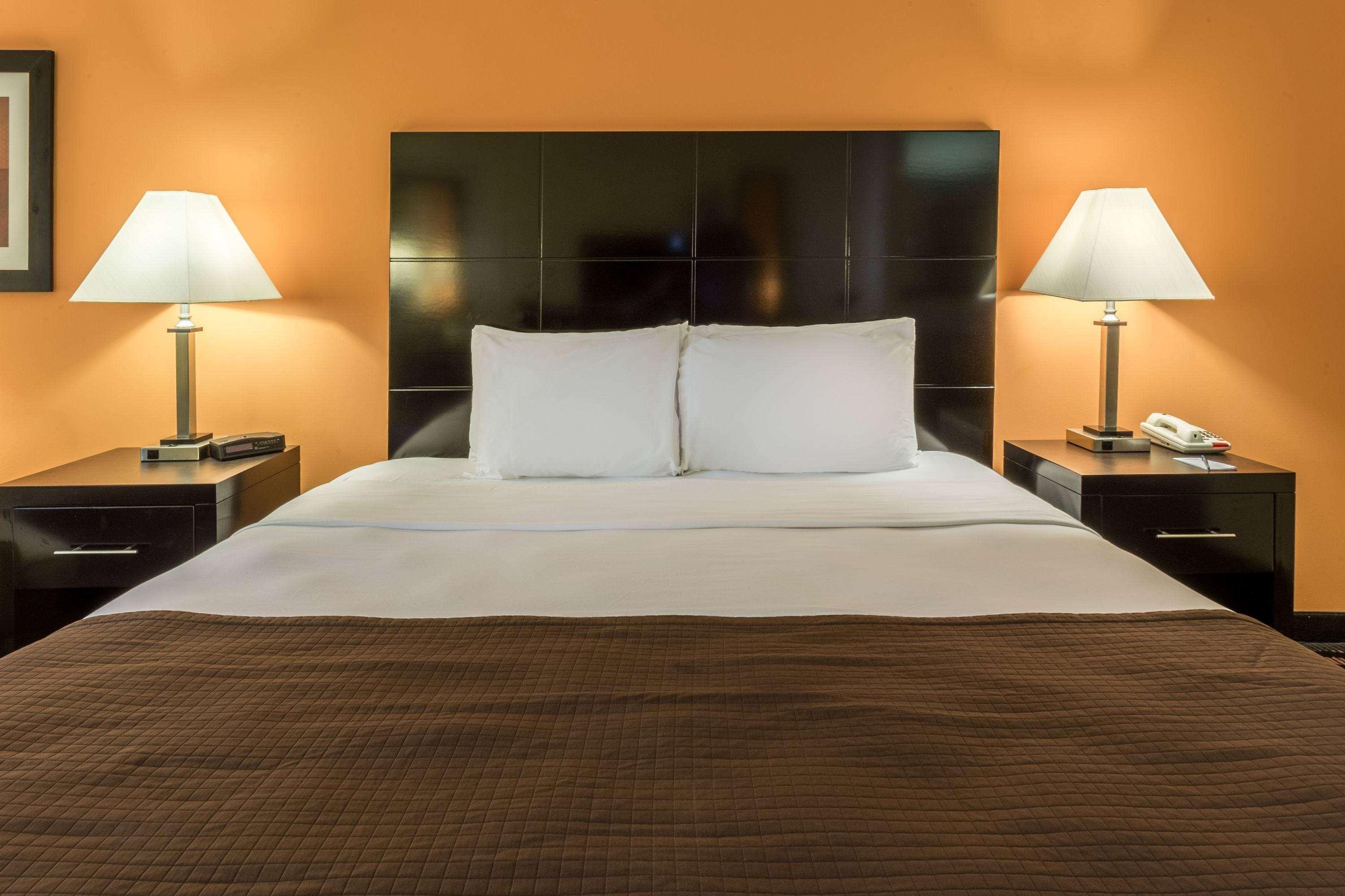 Americinn By Wyndham Streator Εξωτερικό φωτογραφία