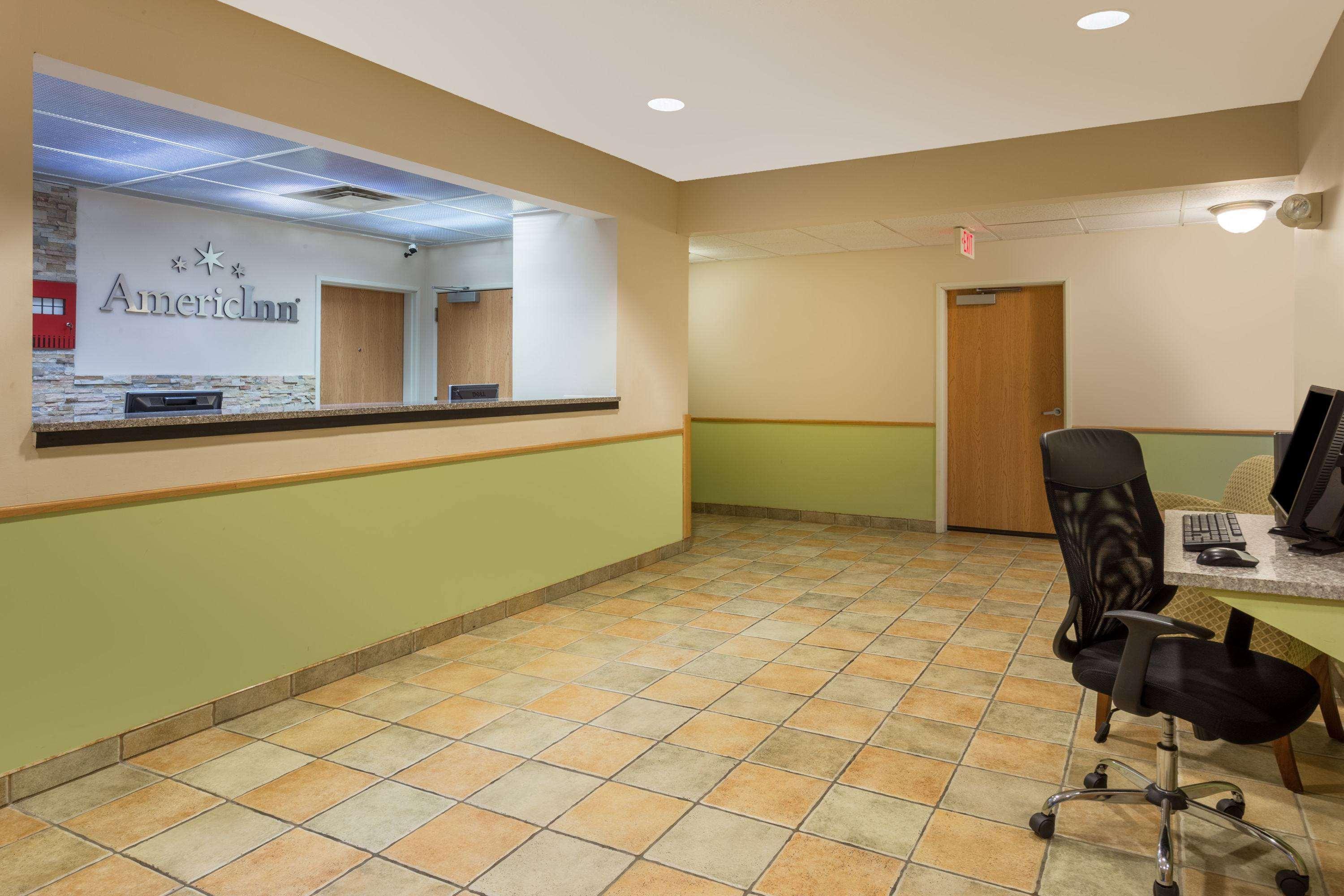 Americinn By Wyndham Streator Εξωτερικό φωτογραφία